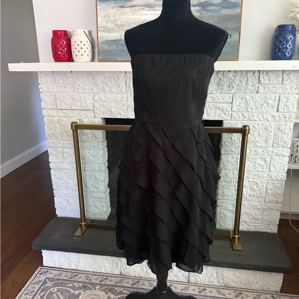 WHBM Besutiful Black Strapless Dress